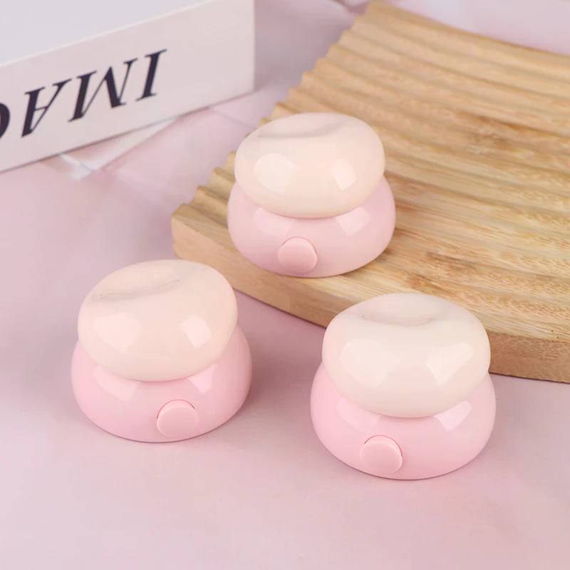 3.5g Mini Face Cream Box Lip B - огляд і ціна Watering Can